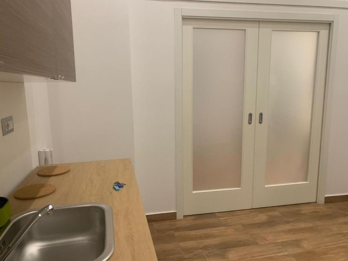 I Gironi Di Dante Apartment เนเปิลส์ ภายนอก รูปภาพ