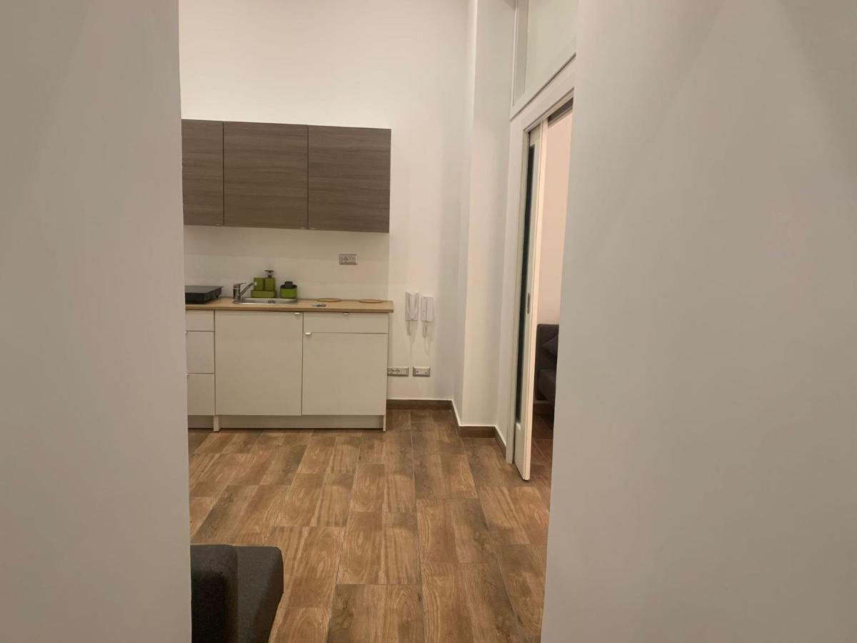 I Gironi Di Dante Apartment เนเปิลส์ ภายนอก รูปภาพ