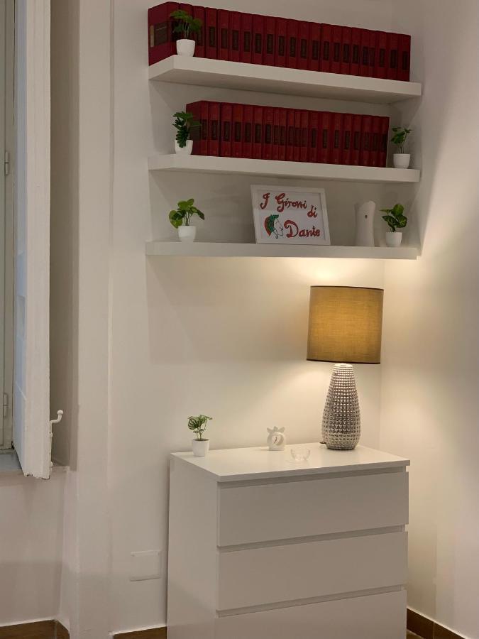 I Gironi Di Dante Apartment เนเปิลส์ ภายนอก รูปภาพ
